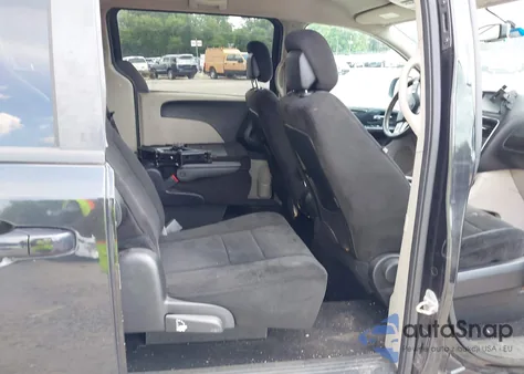 2013 Dodge Grand Caravan Sxt from USA, damaged, VIN 2C4RDGCG3DR726962